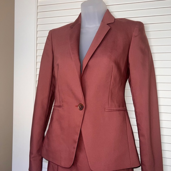 Express Dusty Pink Two Piece Set: One Button Blazer + Pencil Skirt | Size: 00 - Picture 14 of 14